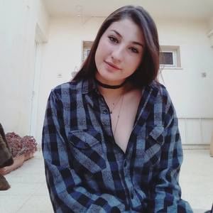 Meet your Posher, Ilana